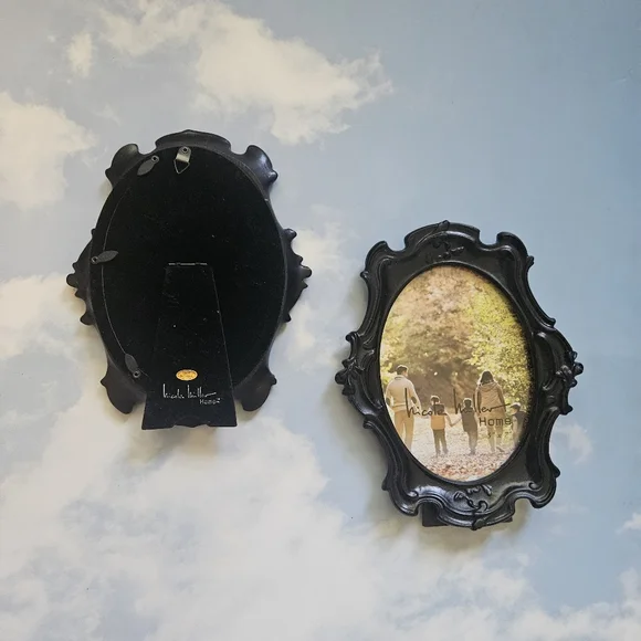 Black Ornate Picture Frames Set Of Two Halloween Gothic Black Ornate Oval Frame - Picture 5 of 12